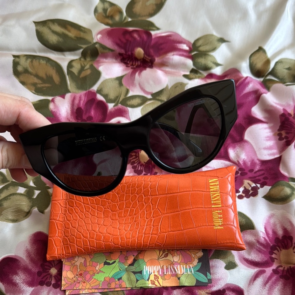 Poppy Lissman “Ryder” Sunglasses! 🕶️